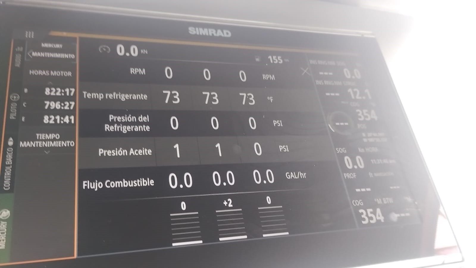 Buy a yacht 2021 SEA RAY 400 SLX OB @ PUERTO VALLARTA - SEA RAY