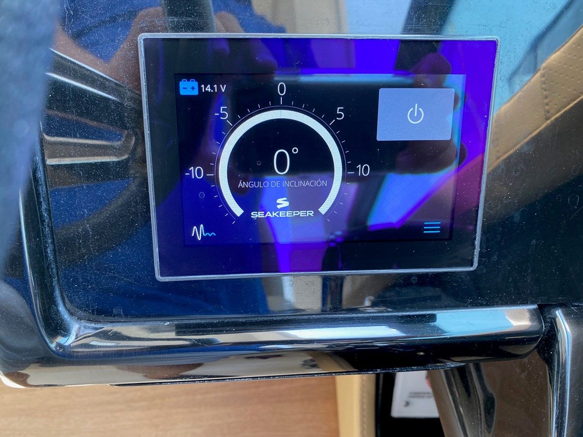 best yacht sales deals 2021 SEA RAY 400 SLX OB @ PUERTO VALLARTA 2021