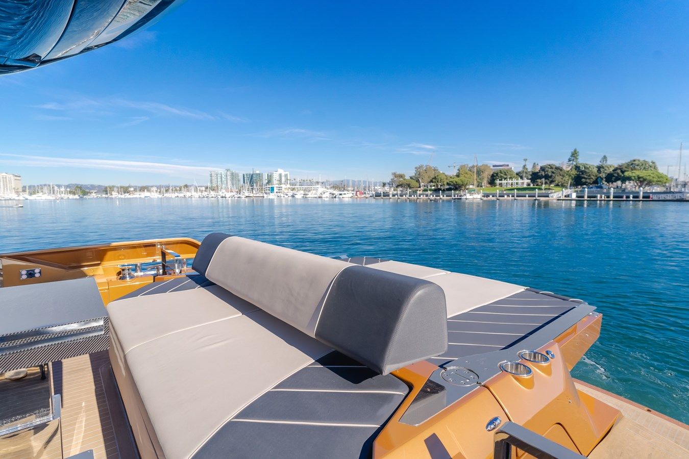 Продажа яхты 22