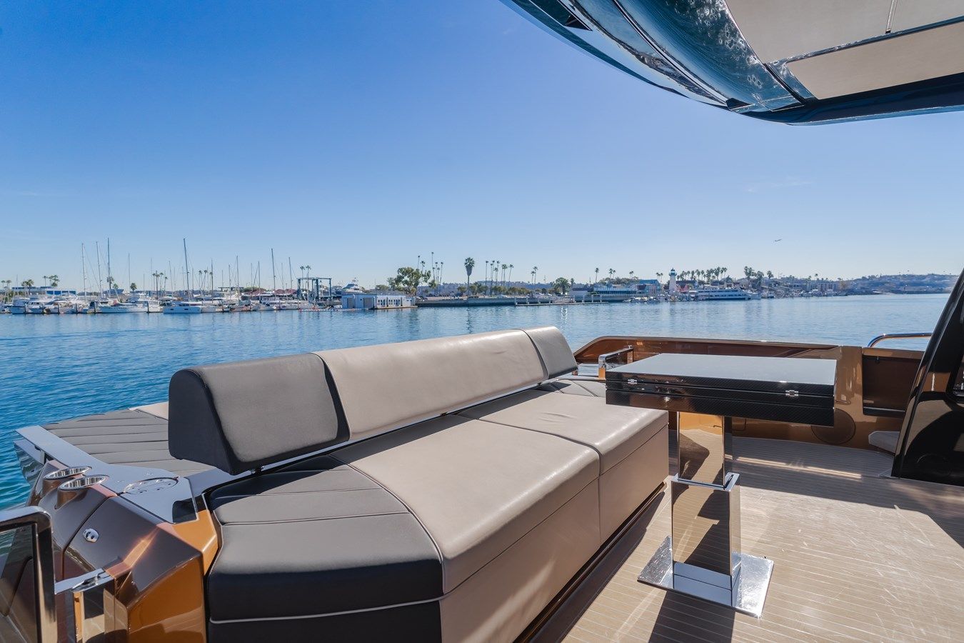 Продажа яхты 22 - Sunseeker