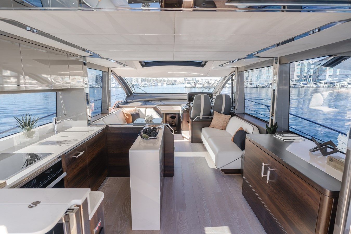 Лучшая цена на 22 - Sunseeker