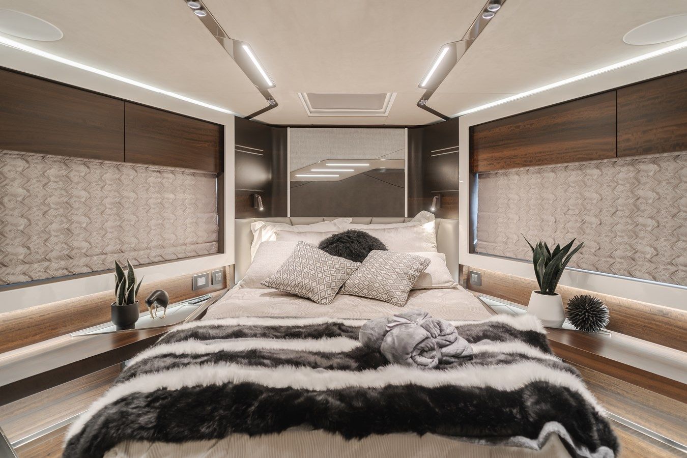 Стоимость яхты 22