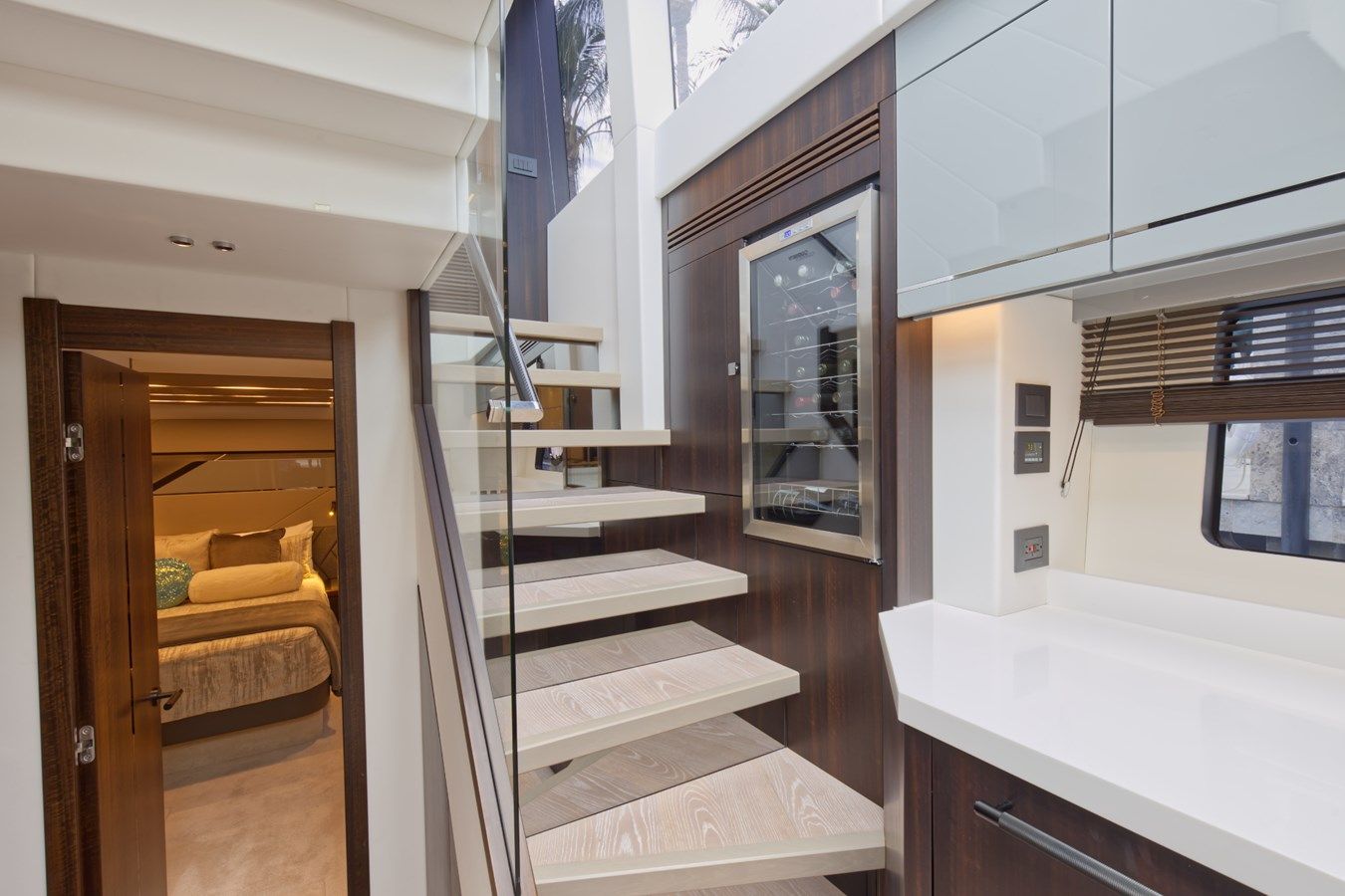 Лучшие предложения покупки яхты 2022 Sunseeker 74 Sport Yacht - Sunseeker