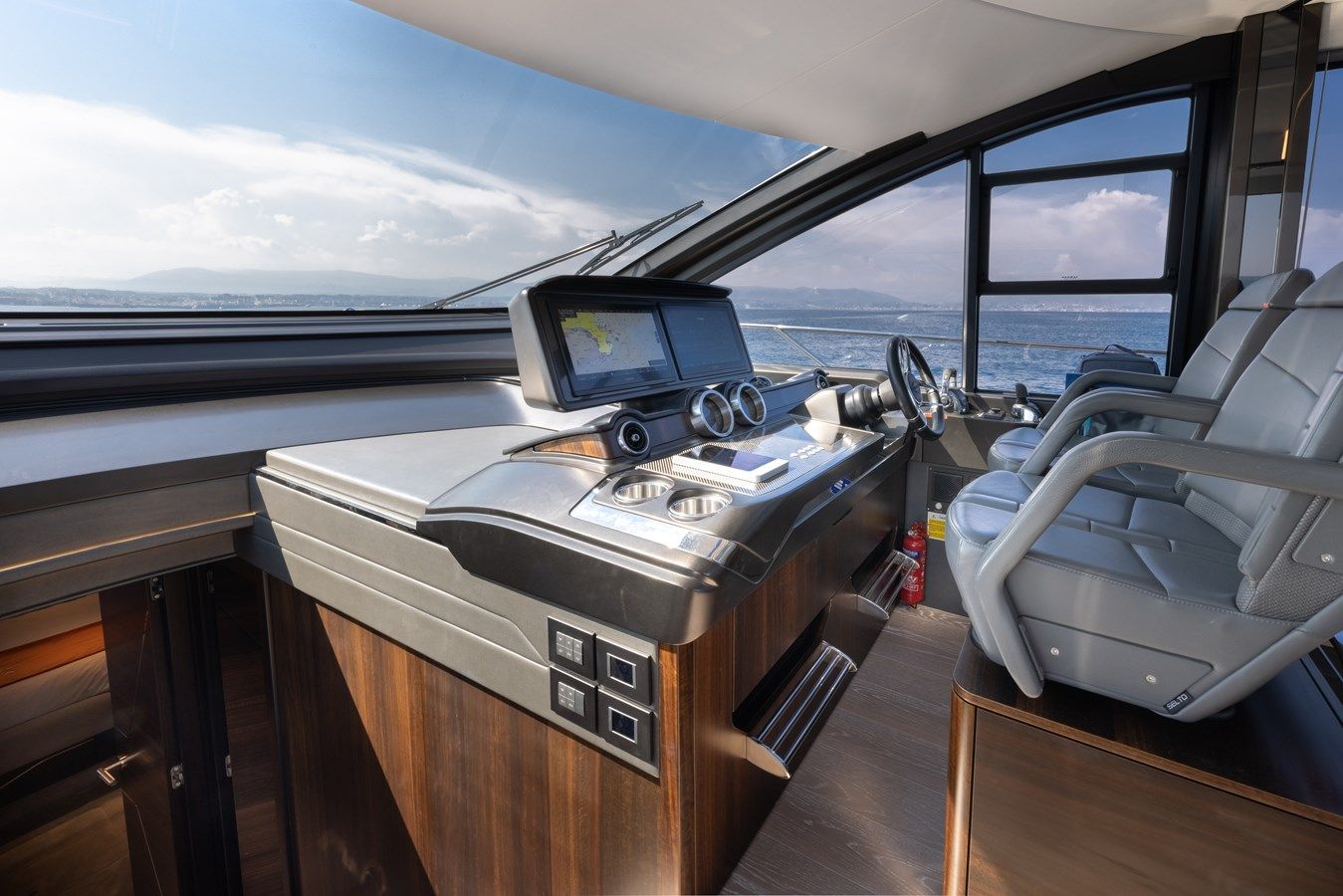 Купить яхту FORZA в Shestakov Yacht Sales