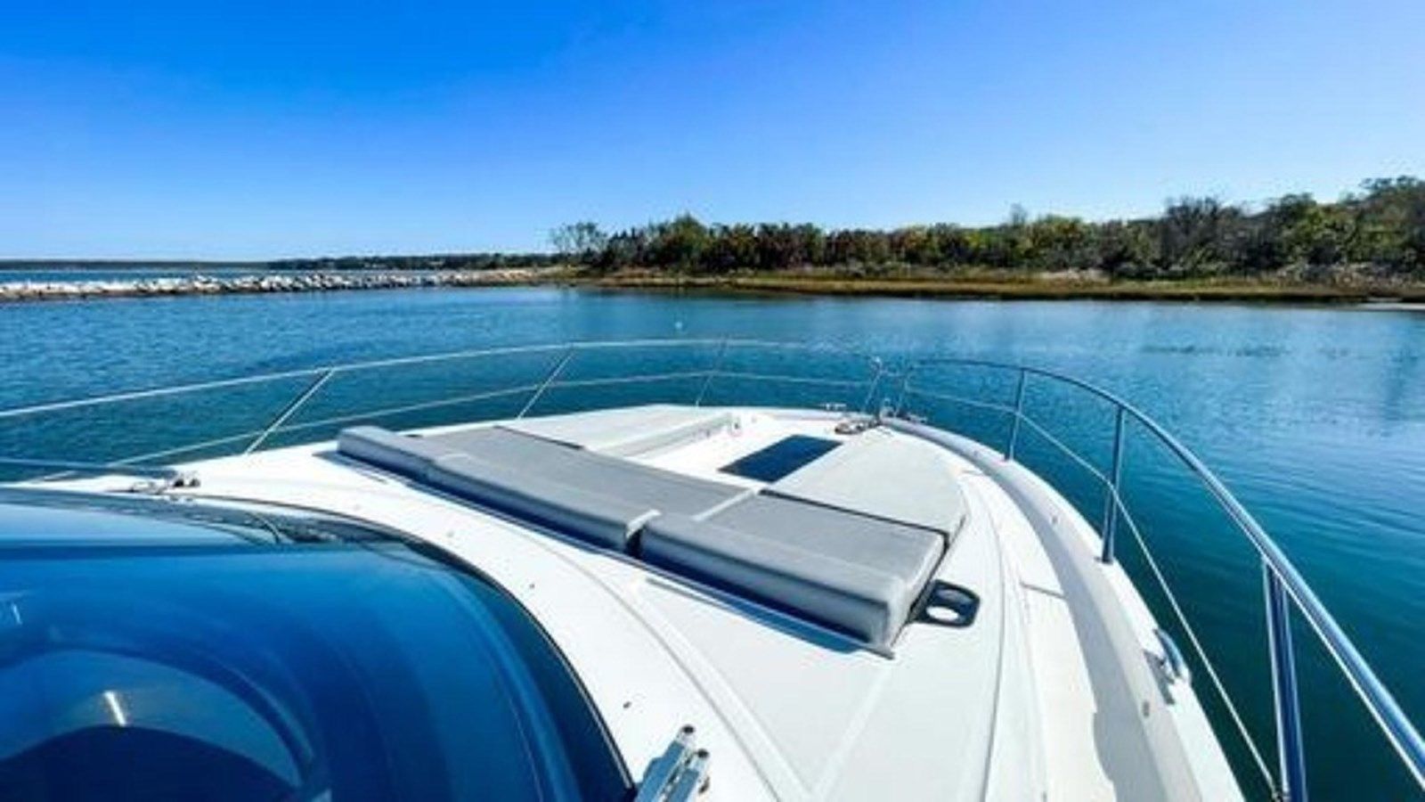 Buy a 2019 Sunseeker 50 Predator - Sunseeker at Shestakov Yacht Sales