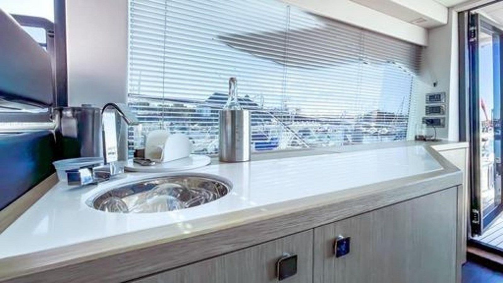 2019 Sunseeker 50 Predator 54 price