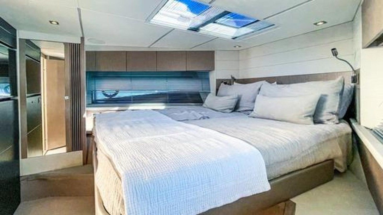 Buy a 2019 Sunseeker 50 Predator 54 at Shestakov Yacht Sales
