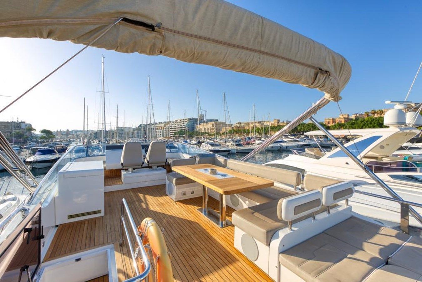 Buy a yacht LANA 1 - Fairline