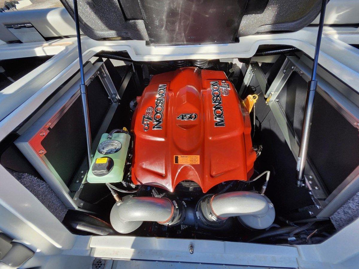 Buy a WAKESETTER MXZ 24 at Shestakov Yacht Sales