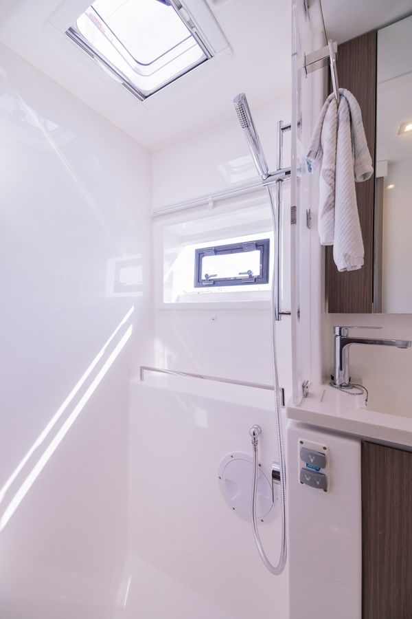 Продажа яхты Pura VIda - Leopard Catamarans