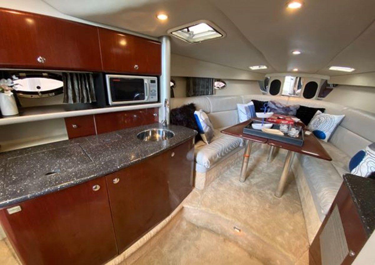 2006 Formula 370 Super Sport 37