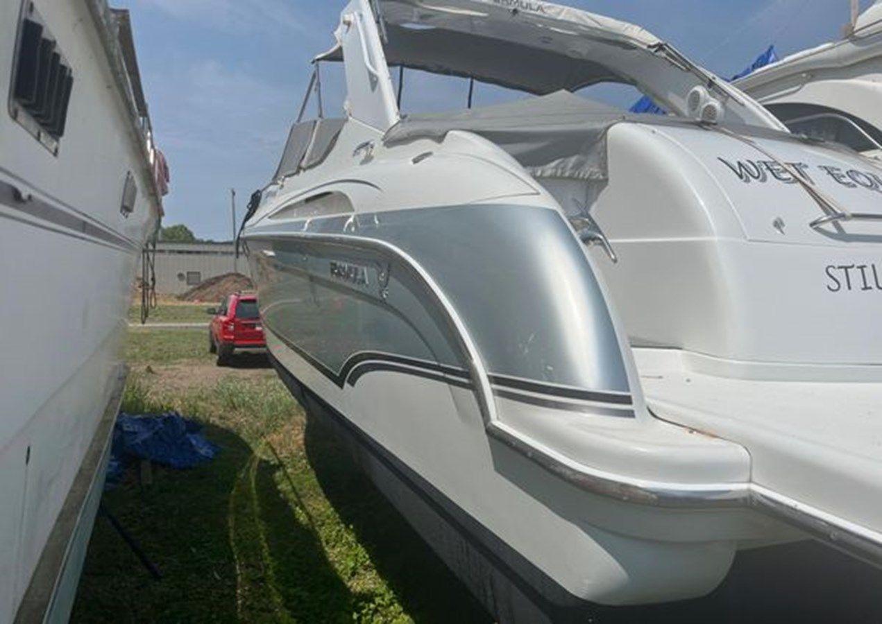 Buy a yacht 2006 Formula 370 Super Sport 370 Super Sport