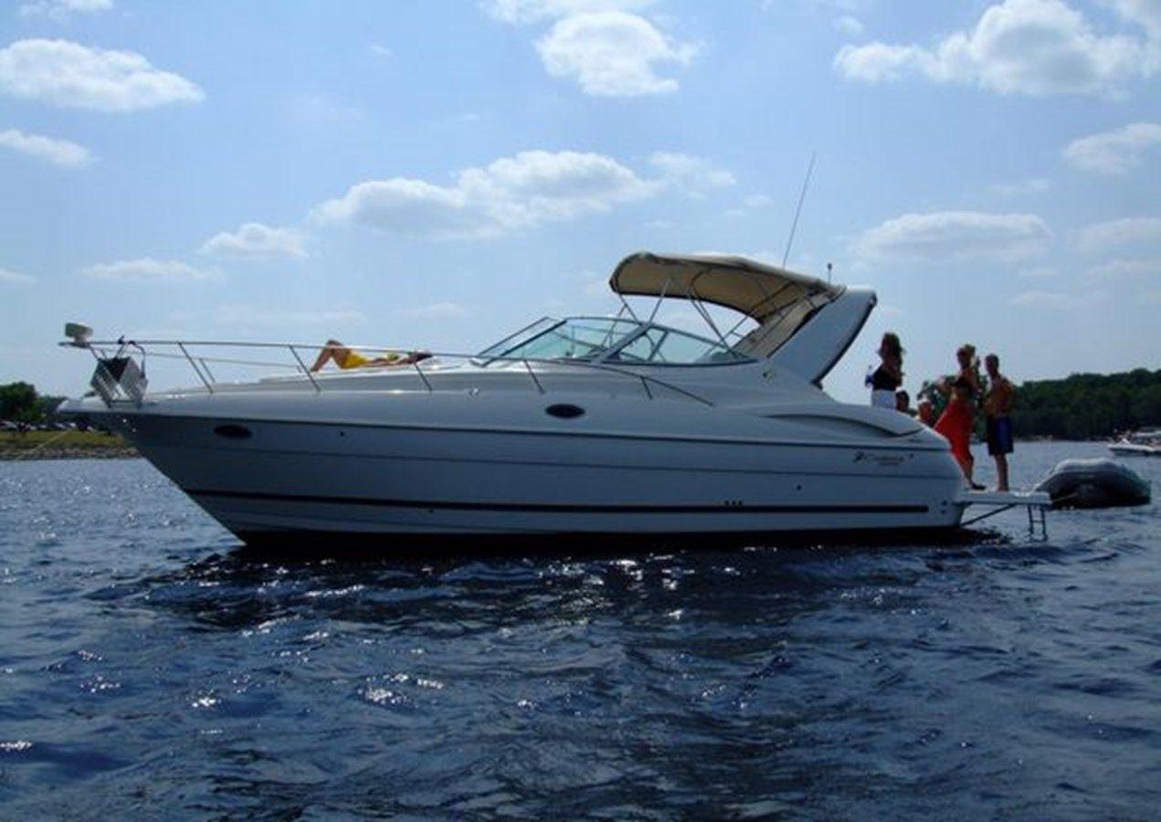 2004 Cruisers 320 Express - Cruisers Yachts