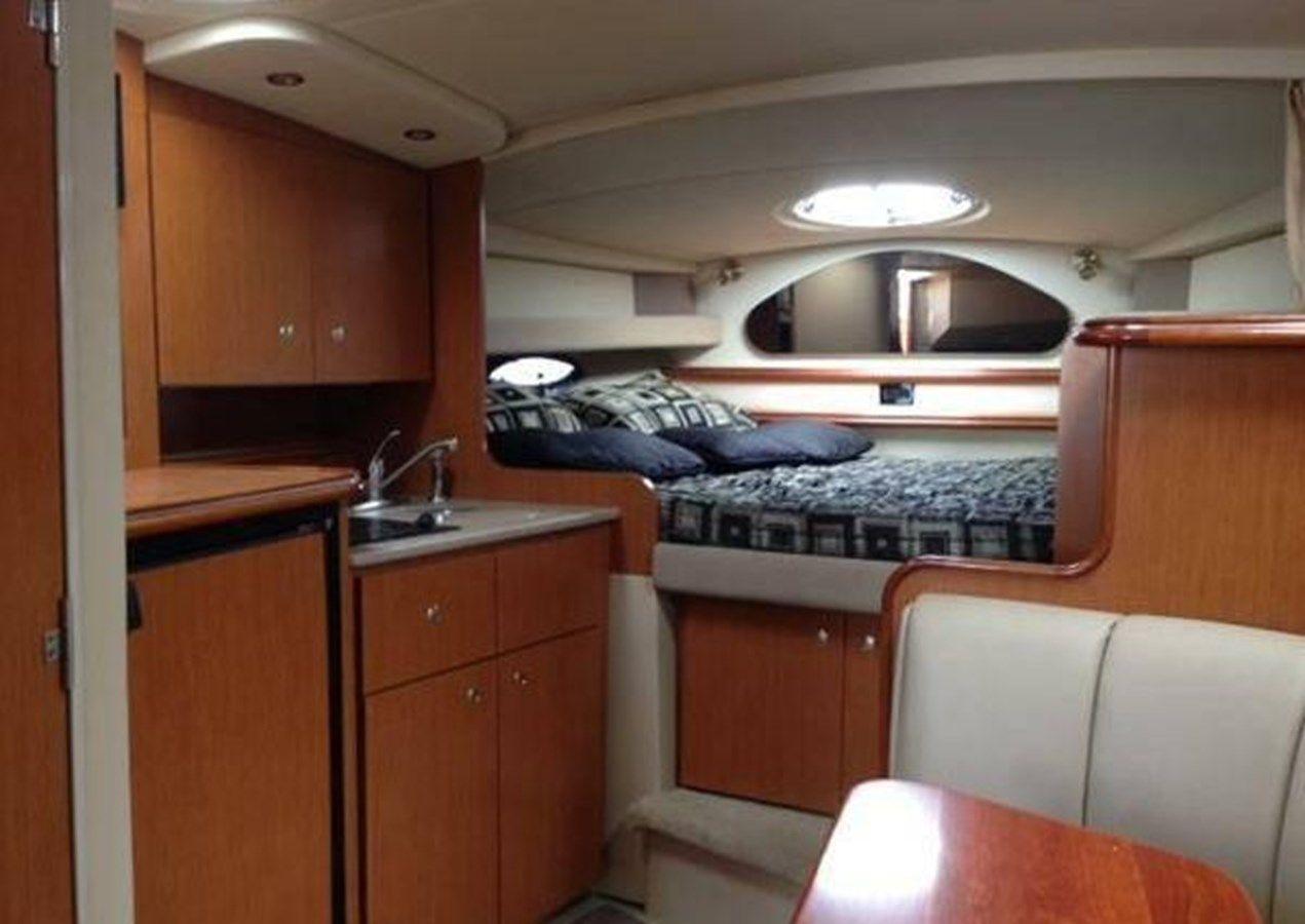 Лучшие предложения покупки яхты 2004 Cruisers 320 Express - Cruisers Yachts