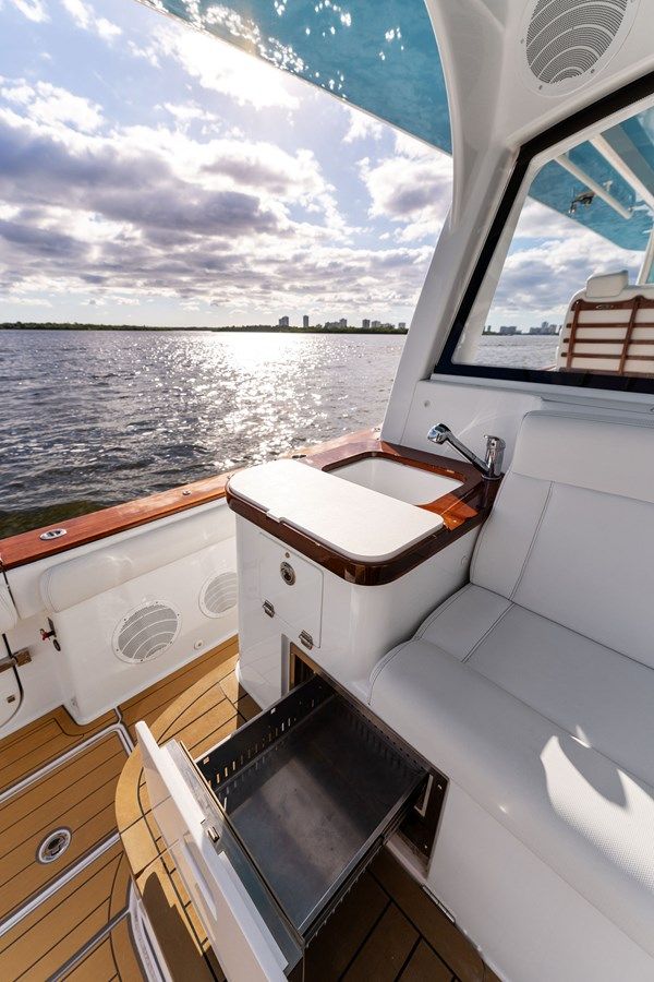 Купить яхту DA DINGHY 65 в Shestakov Yacht Sales