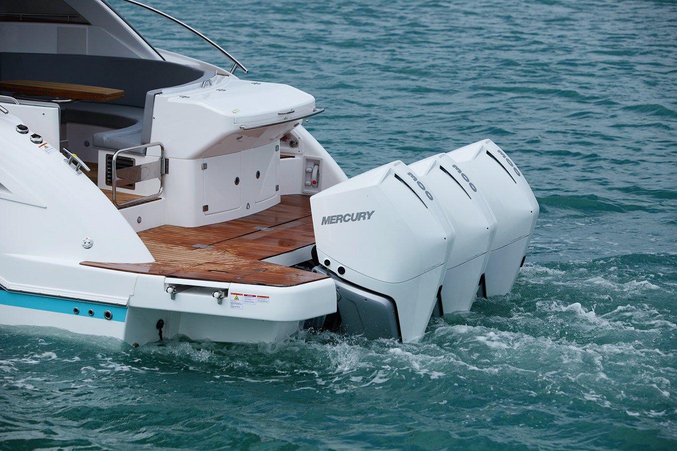 Buy a Schaefer 400 400 at Shestakov Yacht Sales
