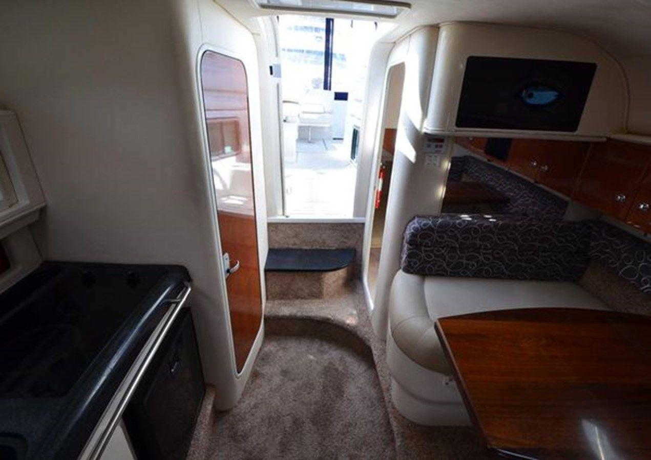 Продажа яхты 2002 Monterey 302 Cruiser - MONTEREY