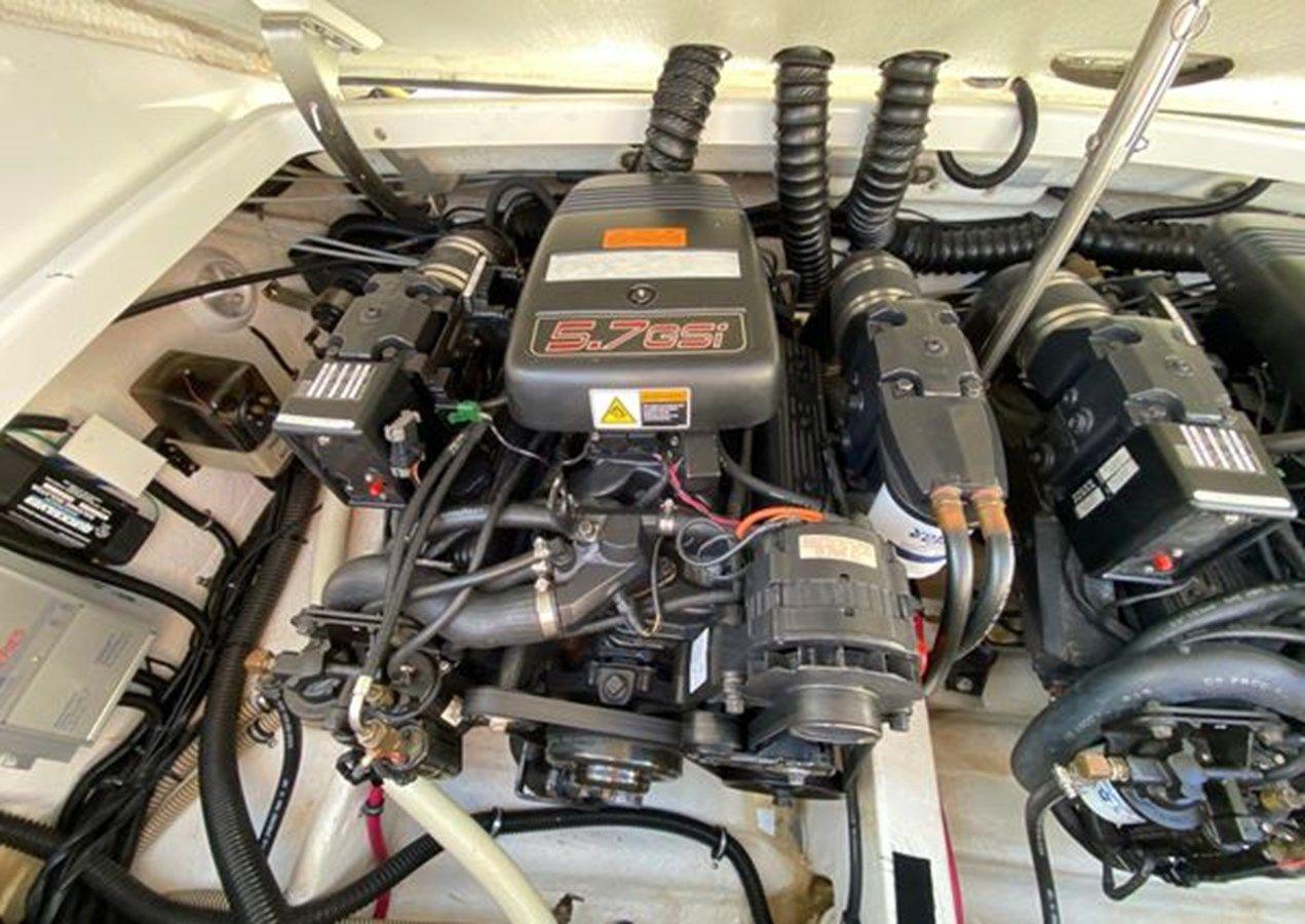 best yacht sales deals 2001 Formula 280 Sun Sport 280 Sun Sport