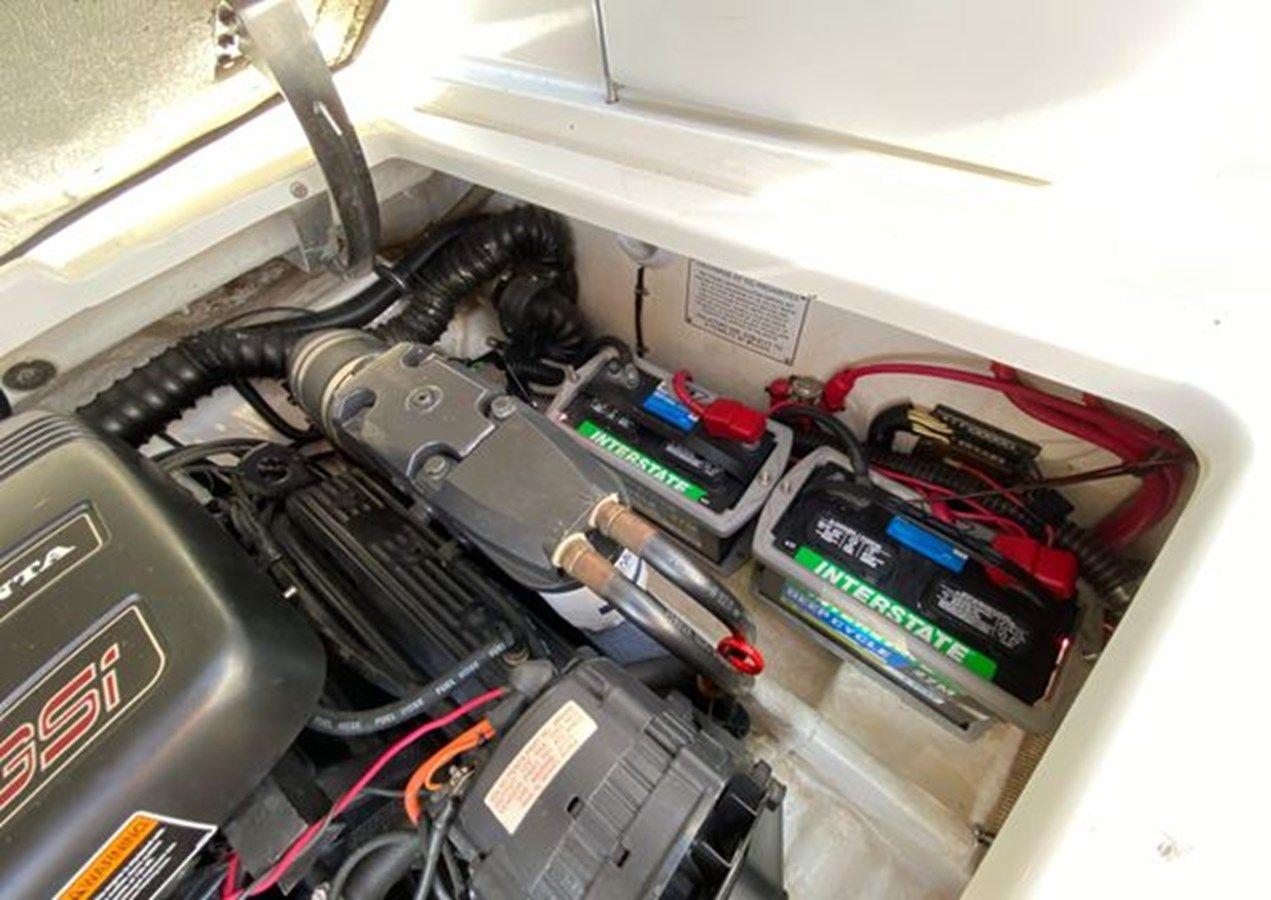 Buy a yacht 2001 Formula 280 Sun Sport - Formula Boats