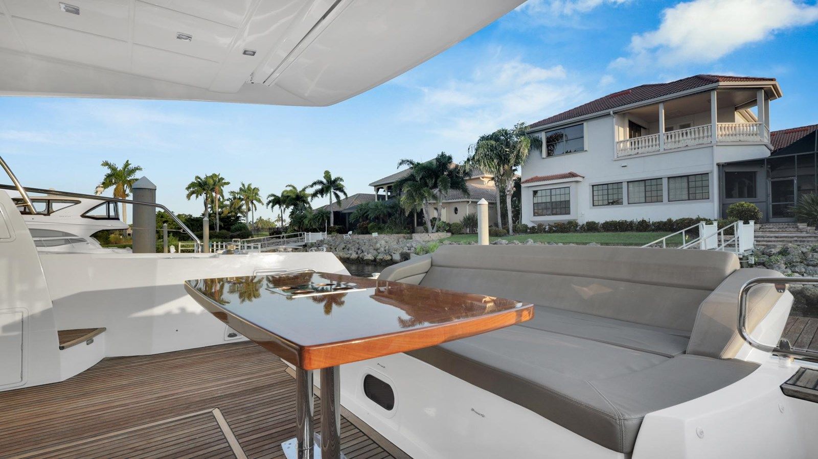 the best price on No Patients 2015