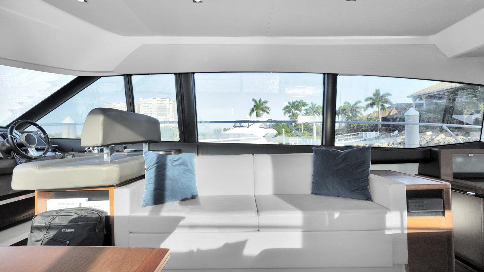 Buy a yacht No Patients - PRESTIGE