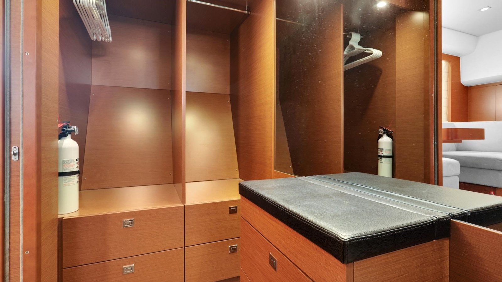 No Patients - PRESTIGE yacht sale