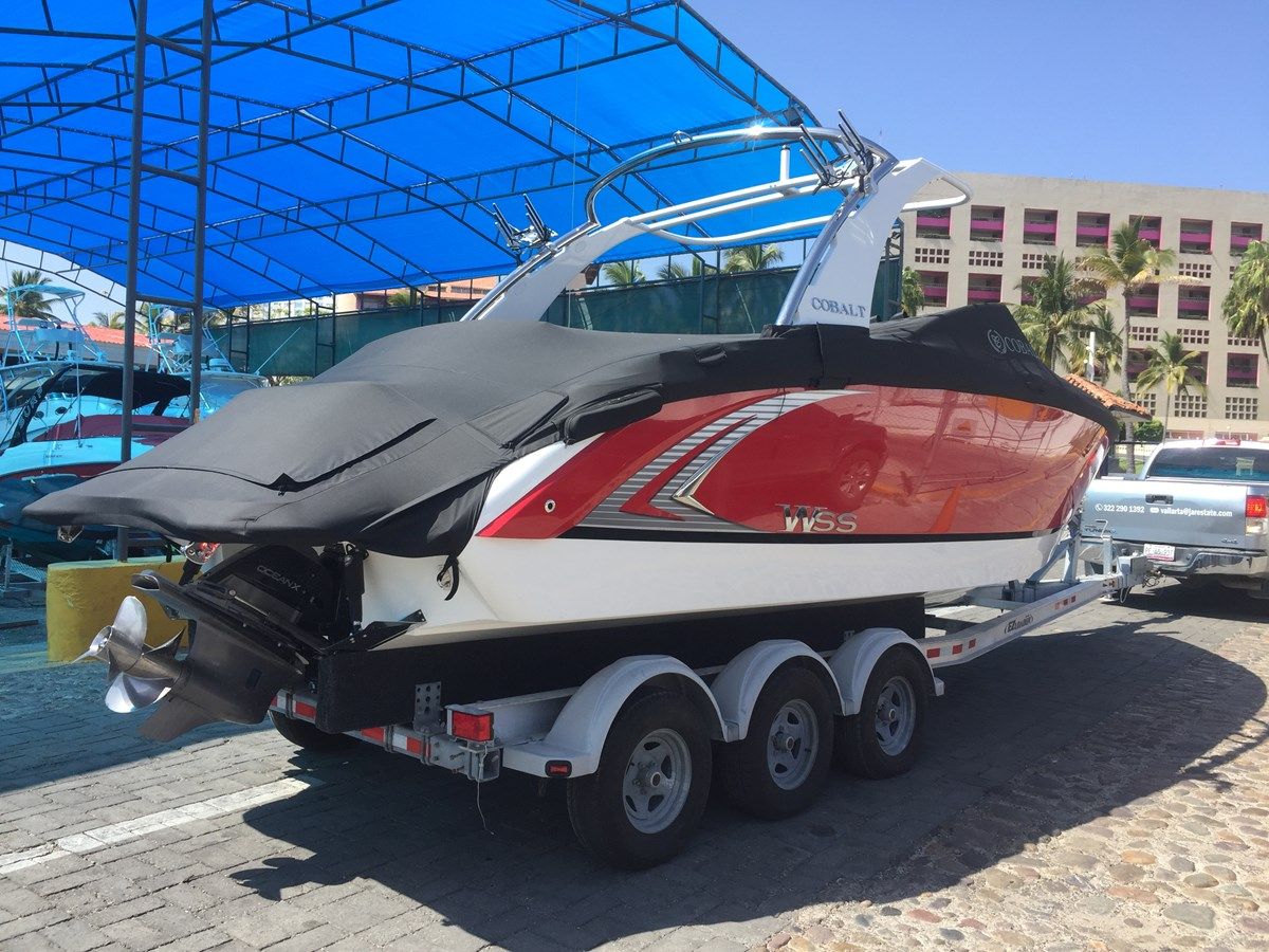 Купить яхту 2017 COBALT R7 WSS @ LEON R7 WSS в Shestakov Yacht Sales