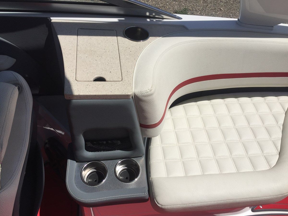 2017 COBALT R7 WSS @ LEON - COBALT