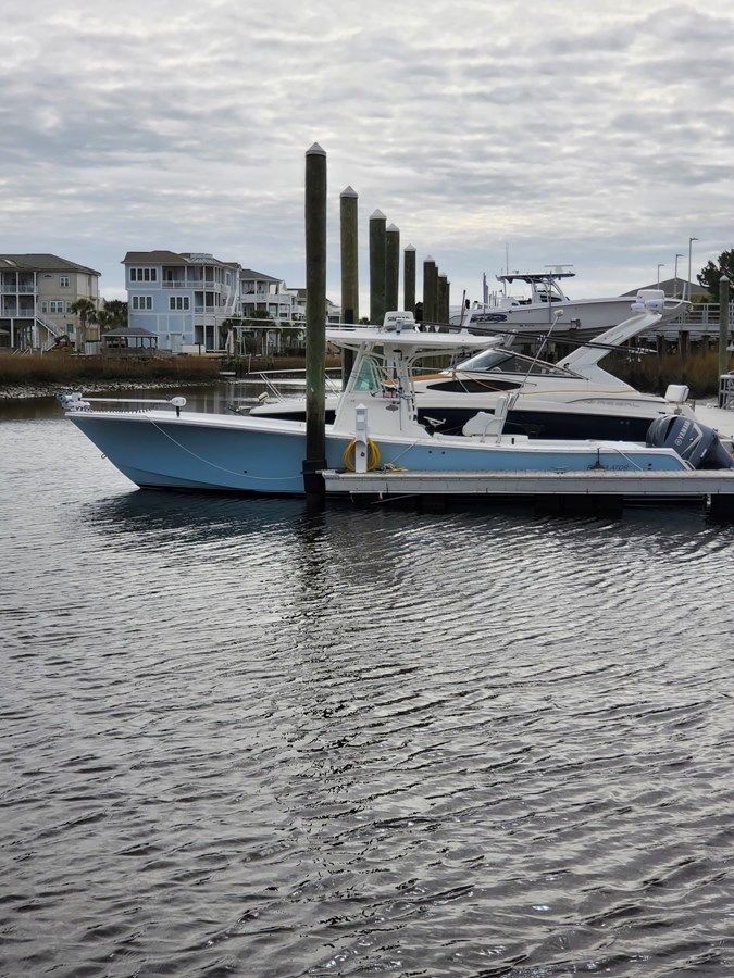 Купить Jolly Roger - REGULATOR