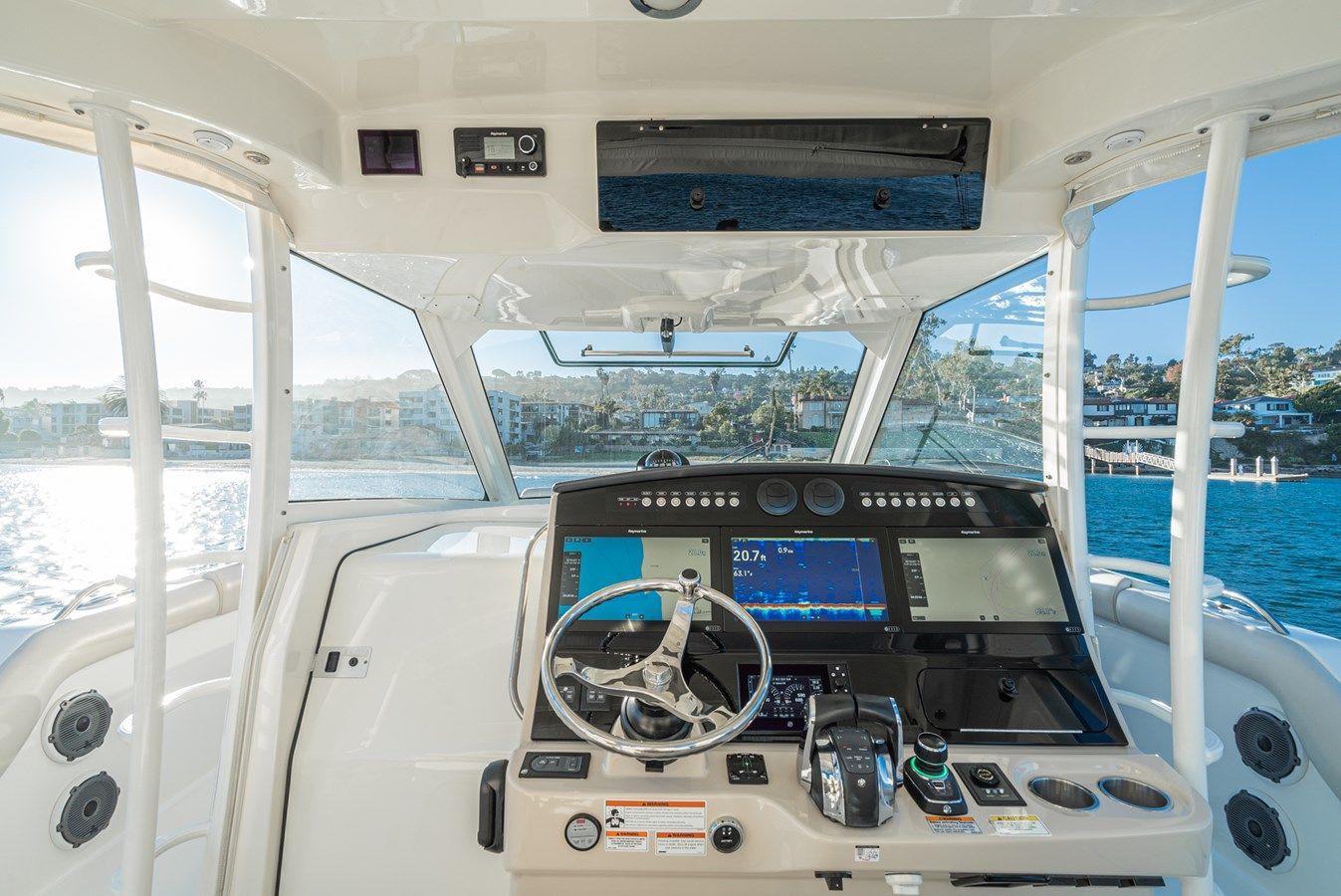 Buy a Fast Cash 420 at Shestakov Yacht Sales