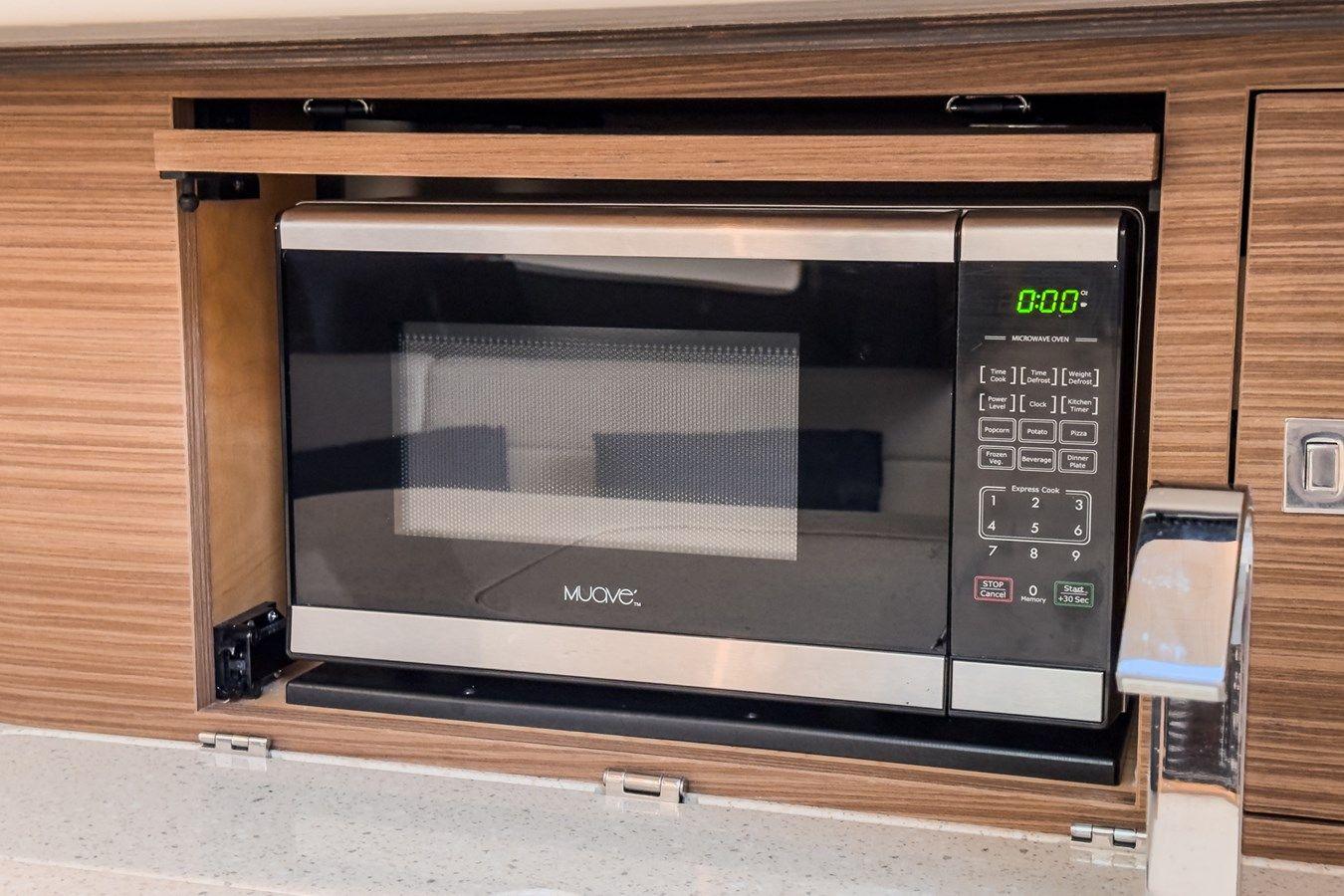 Fast Cash 2020 yacht sale