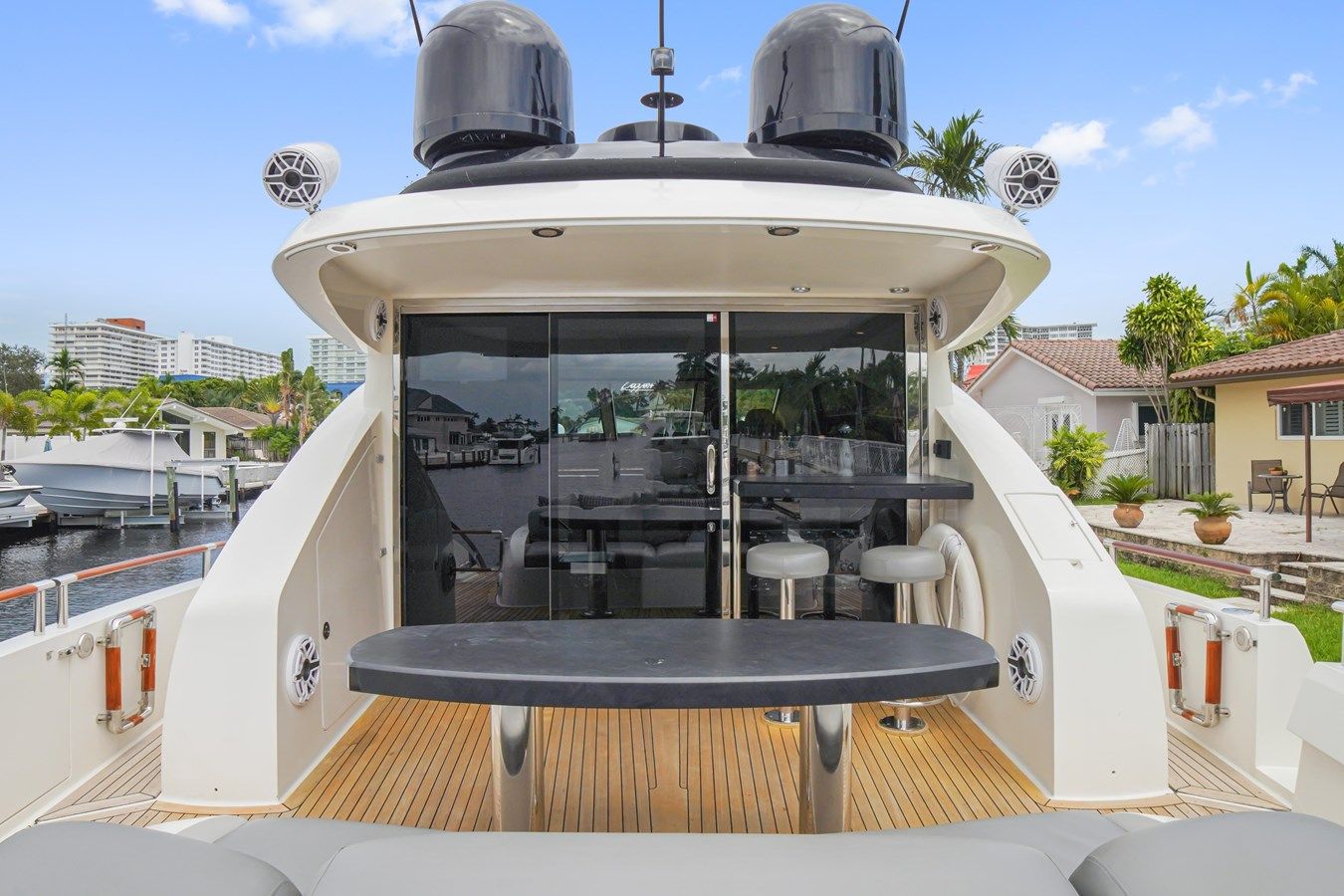 best yacht sales deals LAZZARA - Lazzara