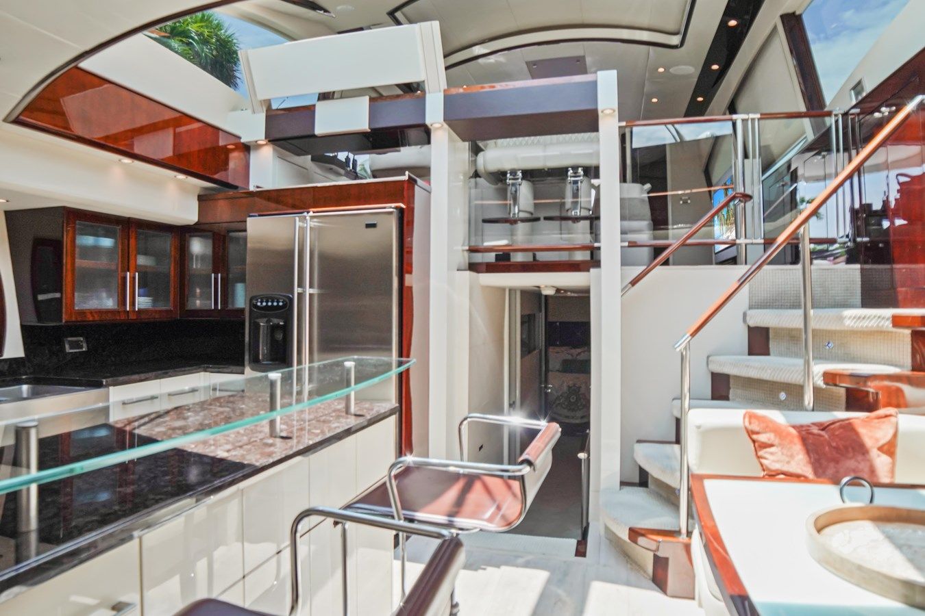 Buy a LAZZARA at Shestakov Yacht Sales