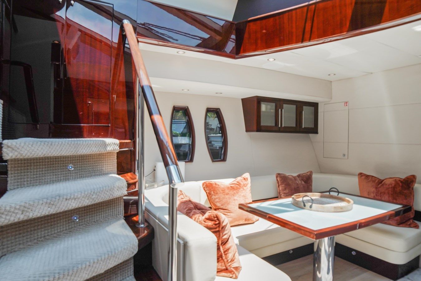 best yacht sales deals LAZZARA - Lazzara