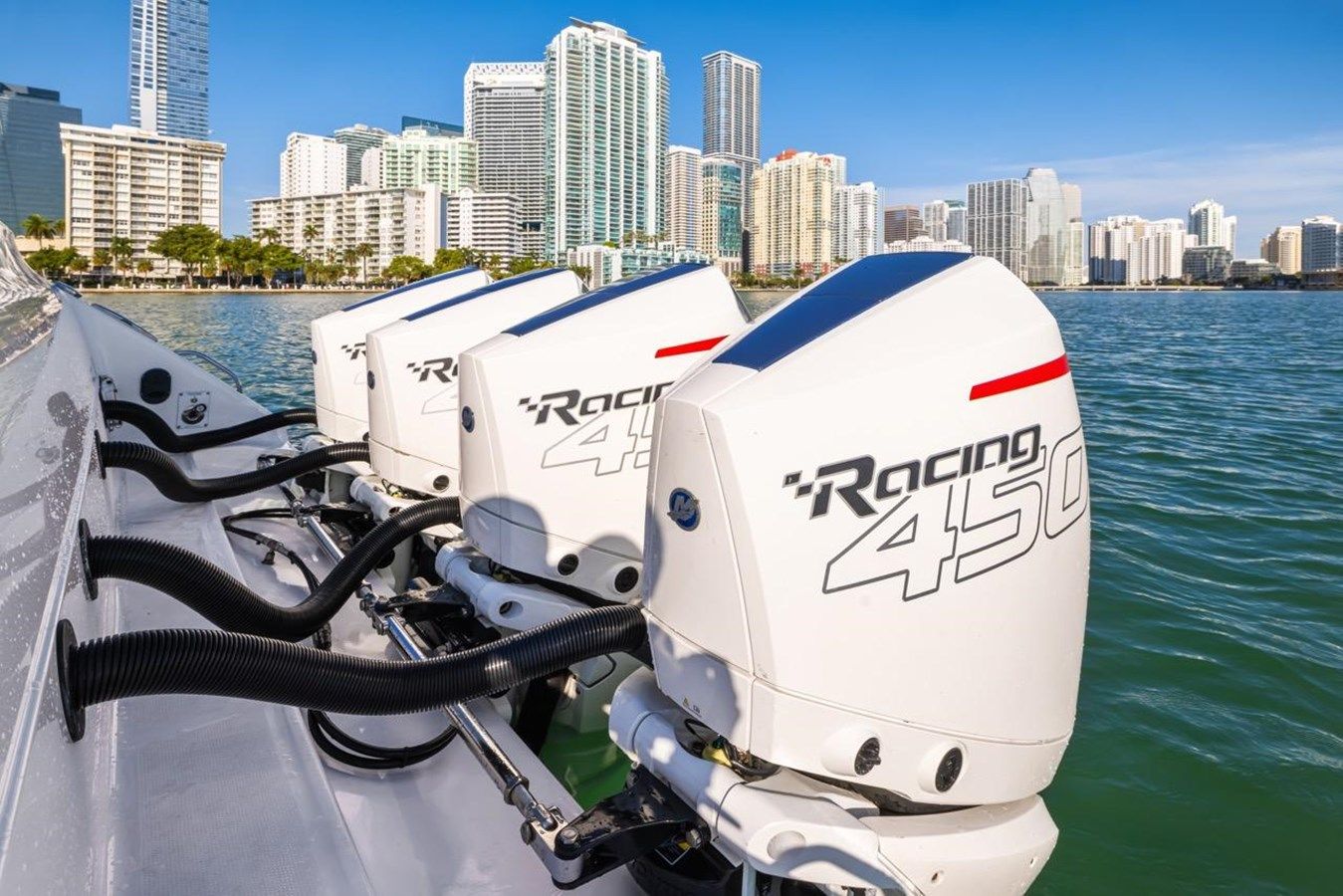 Buy a 42 AURORIS - Cigarette Racing at Shestakov Yacht Sales