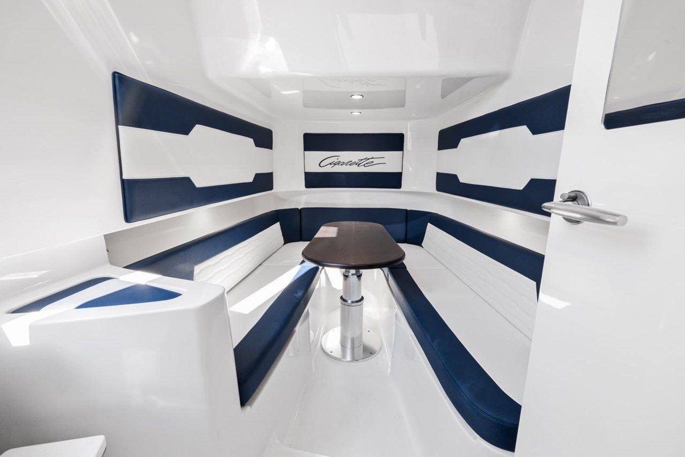 Buy a yacht 42 AURORIS 2023