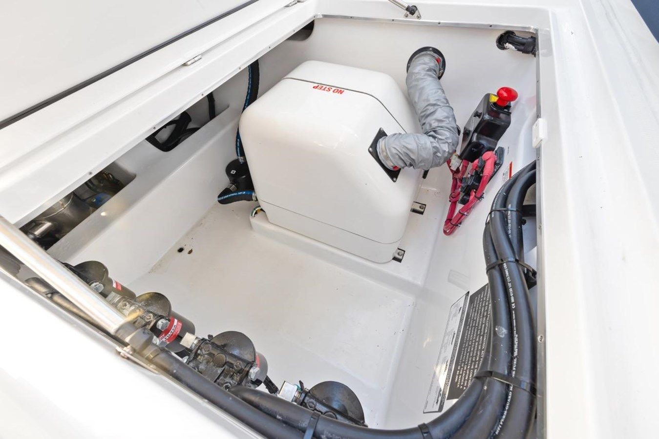 42 AURORIS yacht sale