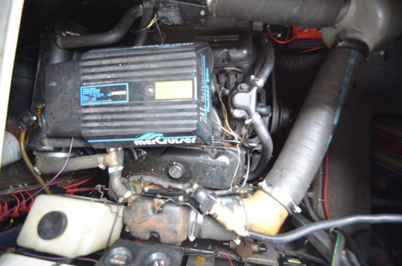 Купить 1991 Regal 360 Commodore - Regal