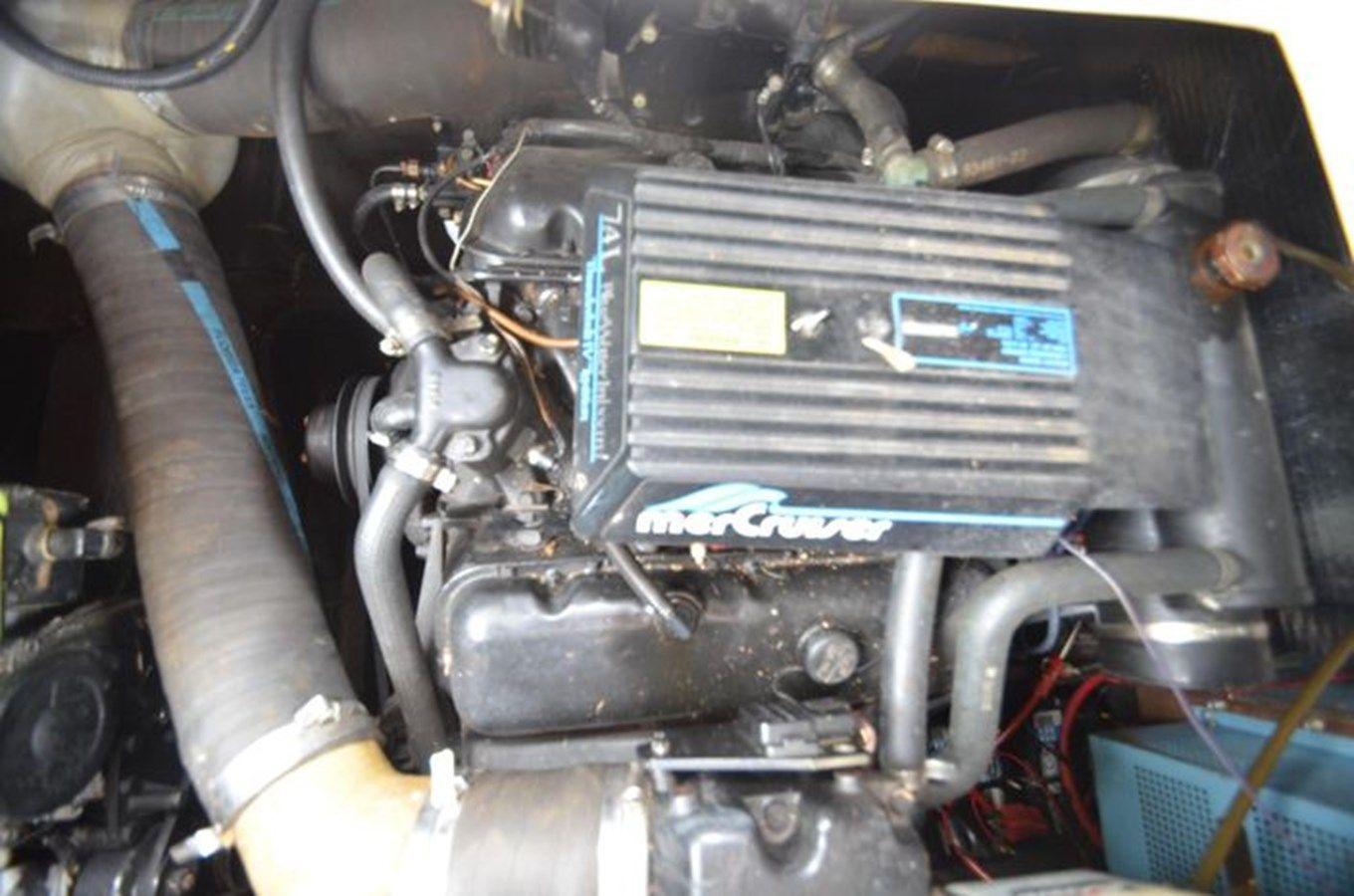 Продажа яхты 1991 Regal 360 Commodore - Regal