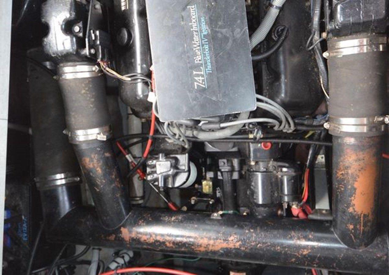 Buy a 1989 Sea Ray 340 Sundancer 340 Sundancer at Shestakov Yacht Sales