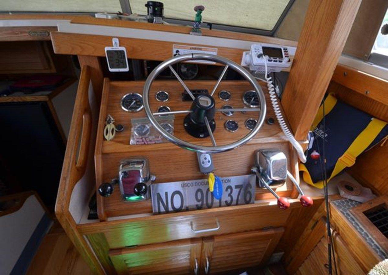 1986 Silverton 40 Motor Yacht price