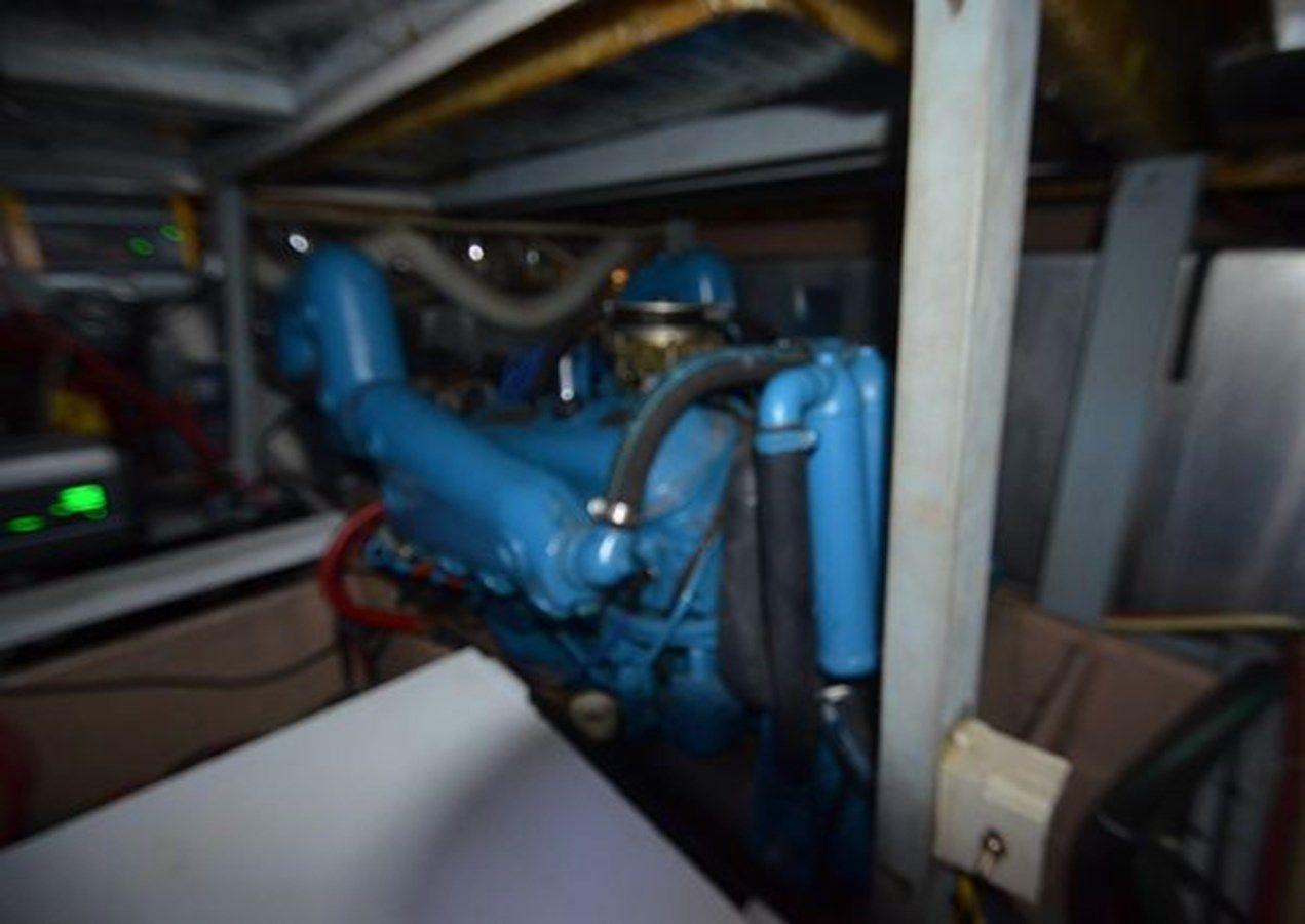 best yacht sales deals 1986 Silverton 40 Motor Yacht 40