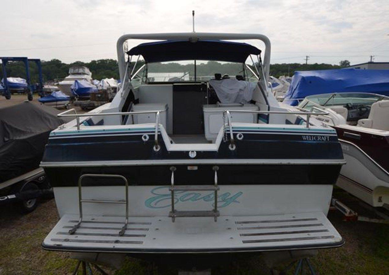 Buy a 1986 Wellcraft St Tropex EX 3200 32 at Shestakov Yacht Sales