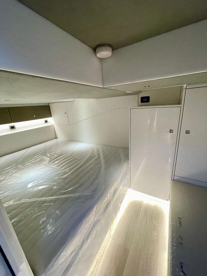 best yacht sales deals Iconic DA 50 - STEELER YACHTS