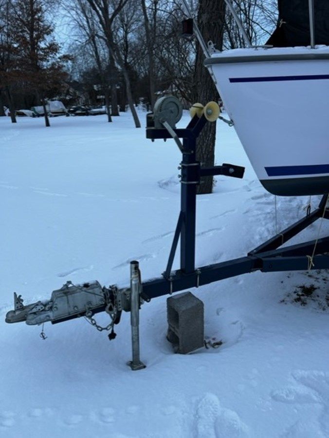 Moment - Catalina Yachts yacht sale