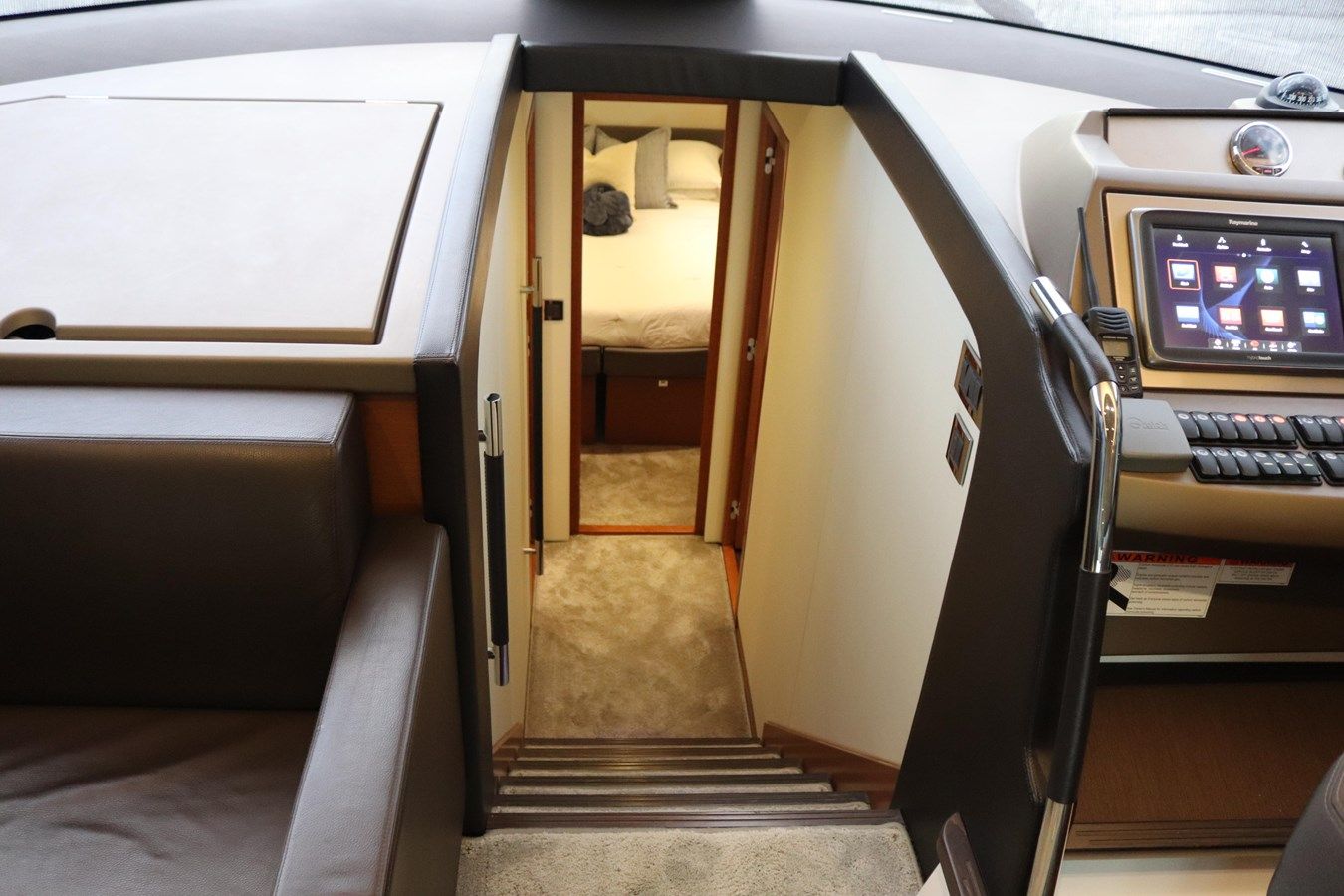 Buy a yacht Ollie-Gator 55