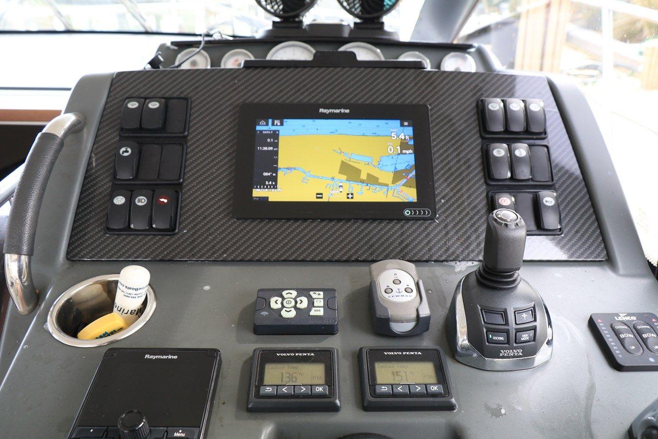 best yacht sales deals SEA-SAVVY 34