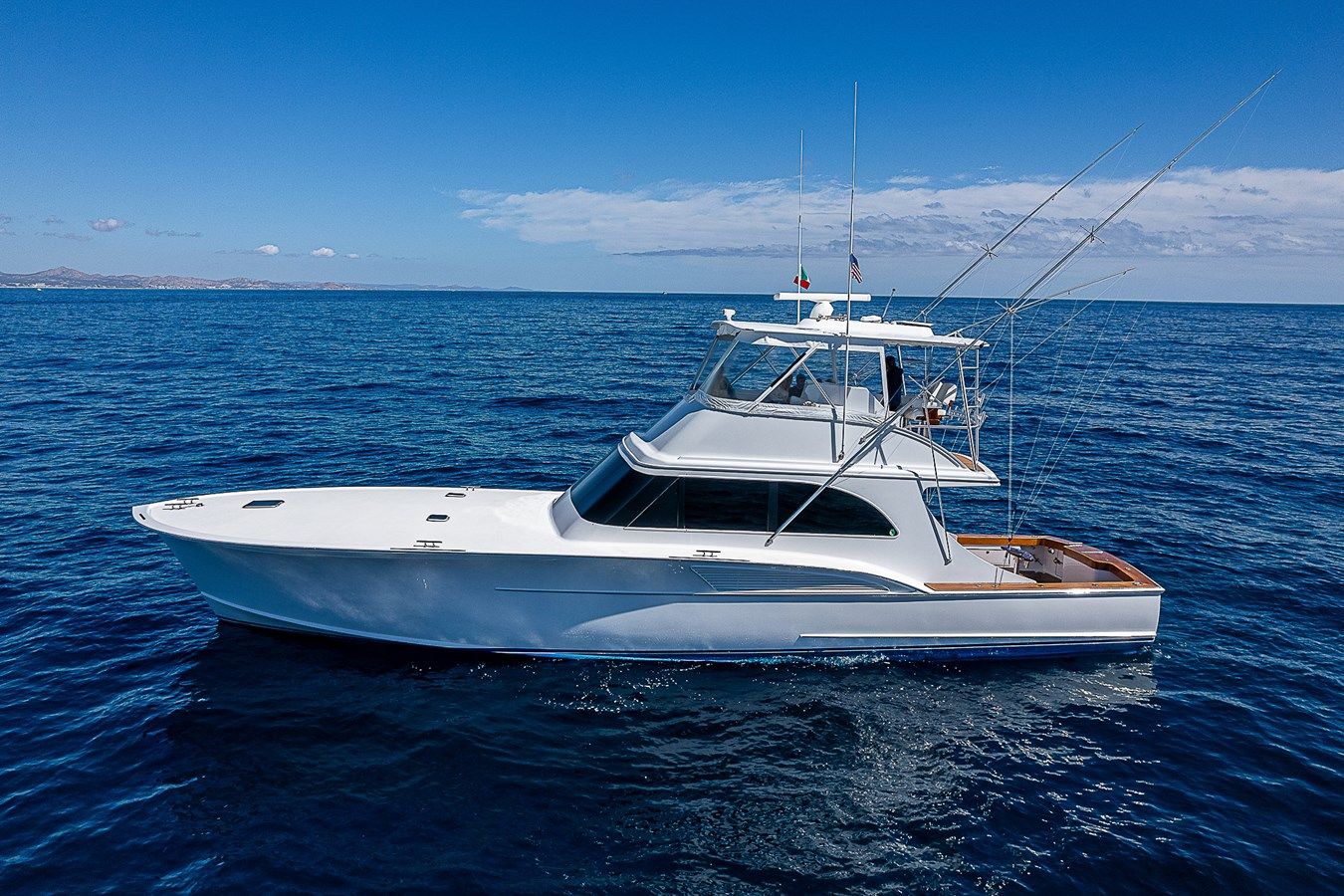 Buy a yacht WILL RISE - CUSTOM CAROLINA