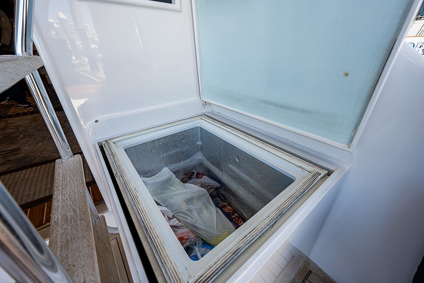 Buy a yacht WILL RISE 2005