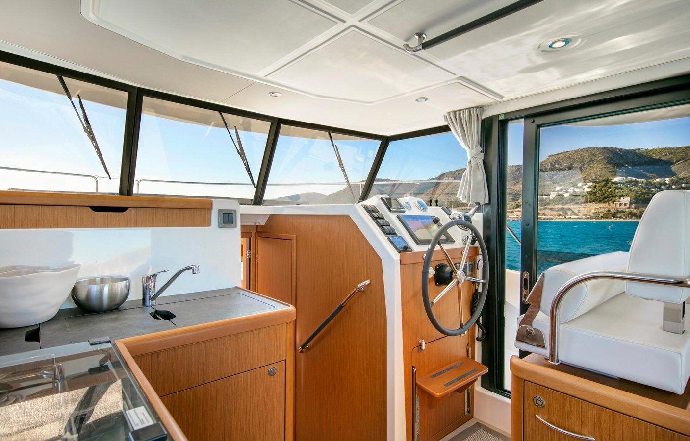 the best price on 2023 Beneteau Swift Trawler 35